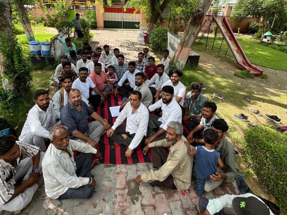 आदिवासी दिवस पर रणनीति बनाई गई आयोजन के लेकर मीणा समाज़ ने